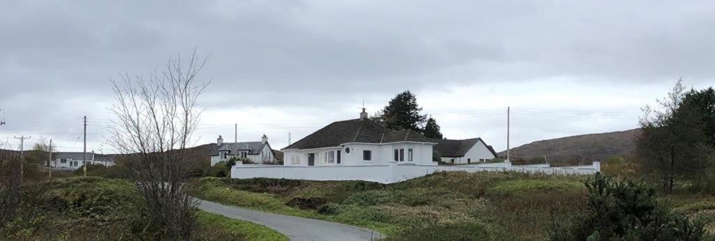 Skerrols Villa Broadford  Eksteriør bilde